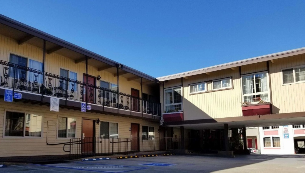 Pacific Heights Inn By Magnuson Worldwide